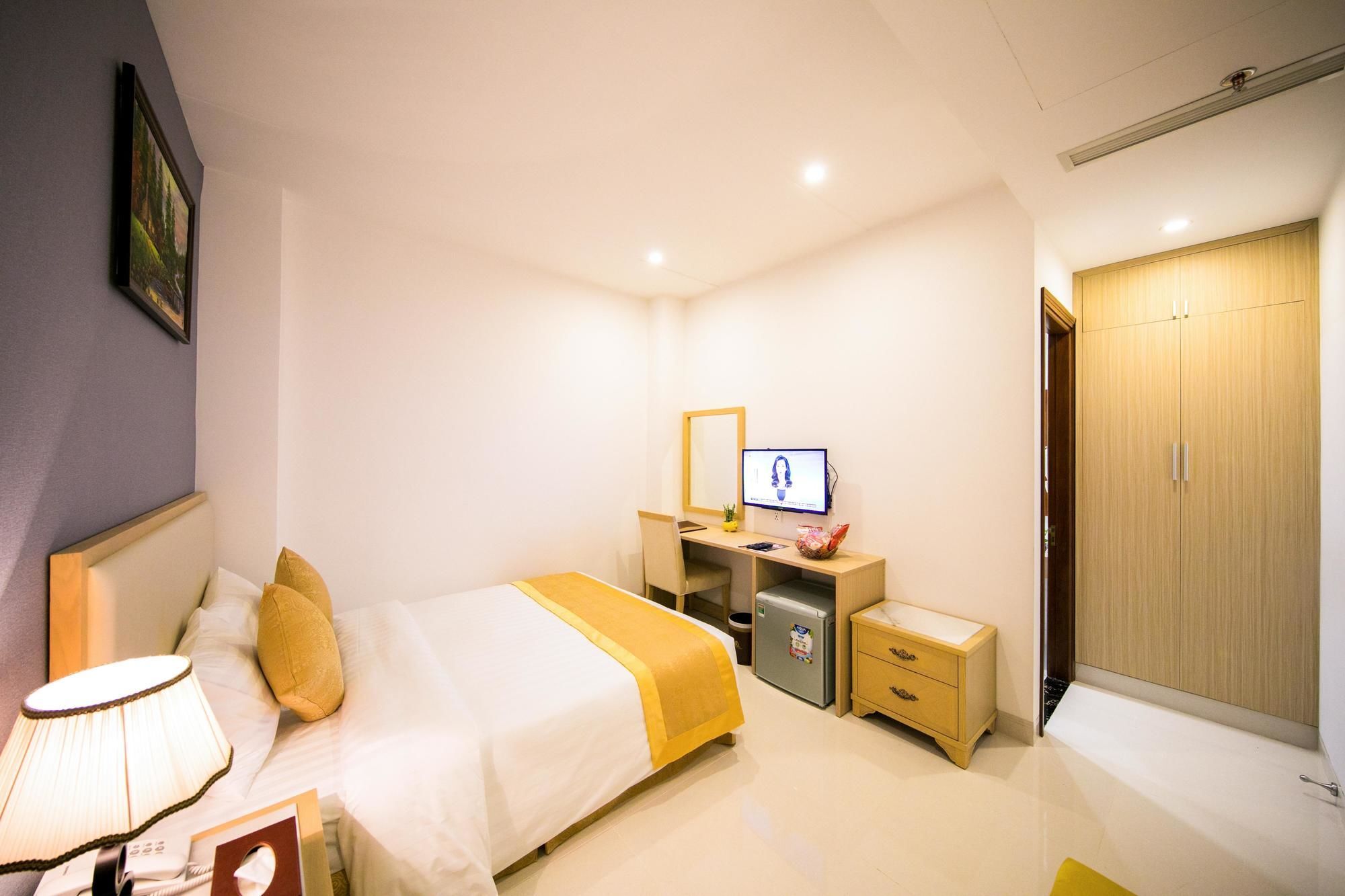 Le Saigon Hotel Хошимин Экстерьер фото