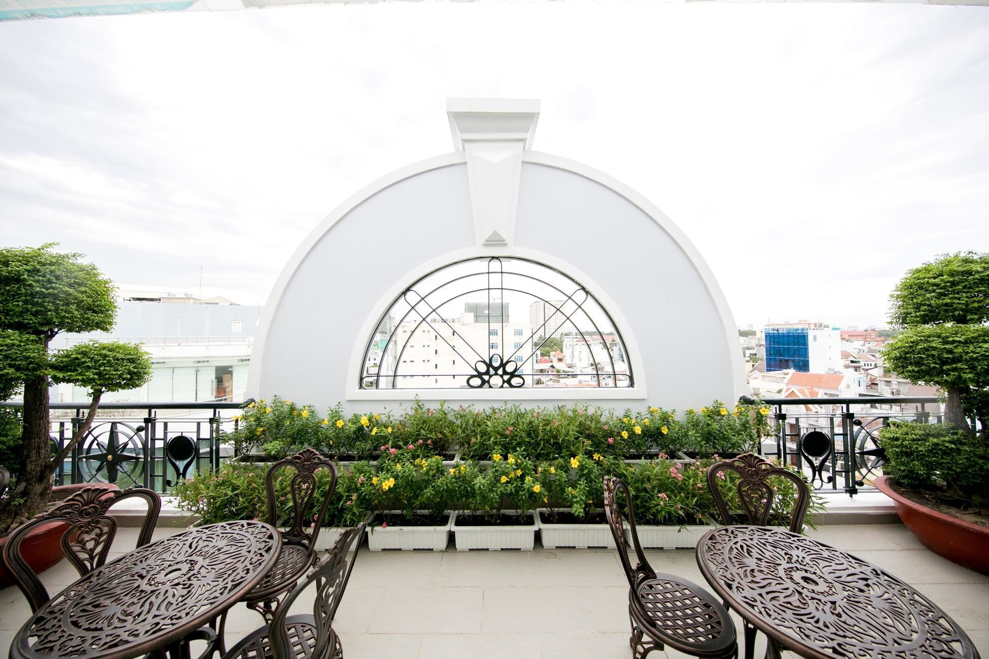 Le Saigon Hotel Хошимин Экстерьер фото