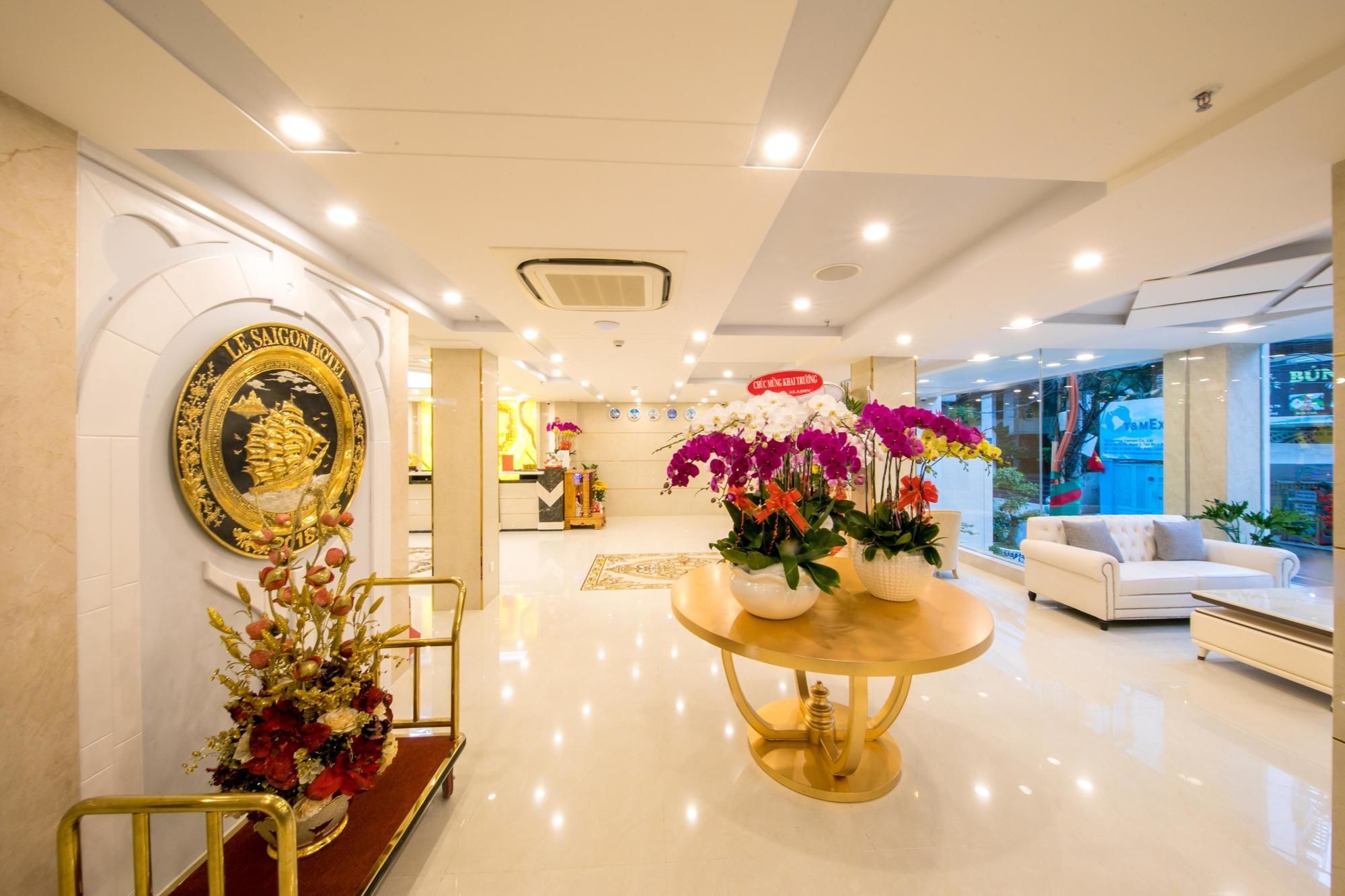 Le Saigon Hotel Хошимин Экстерьер фото